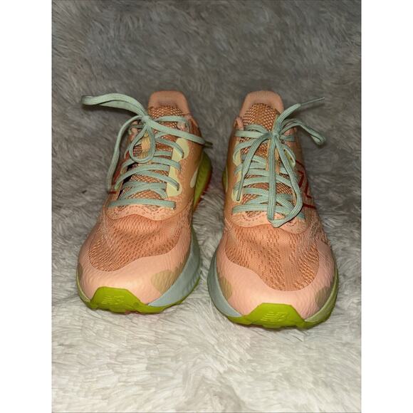 NWOB New Balance Dynasoft Sneakers Size 7.5 - Picture 3 of 9